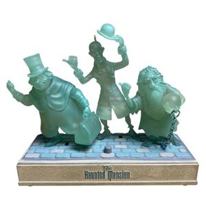 Disney Hallmark 2022 Keepsake Ornament HITCHHIKING GHOSTS Haunted Mansion - MINT